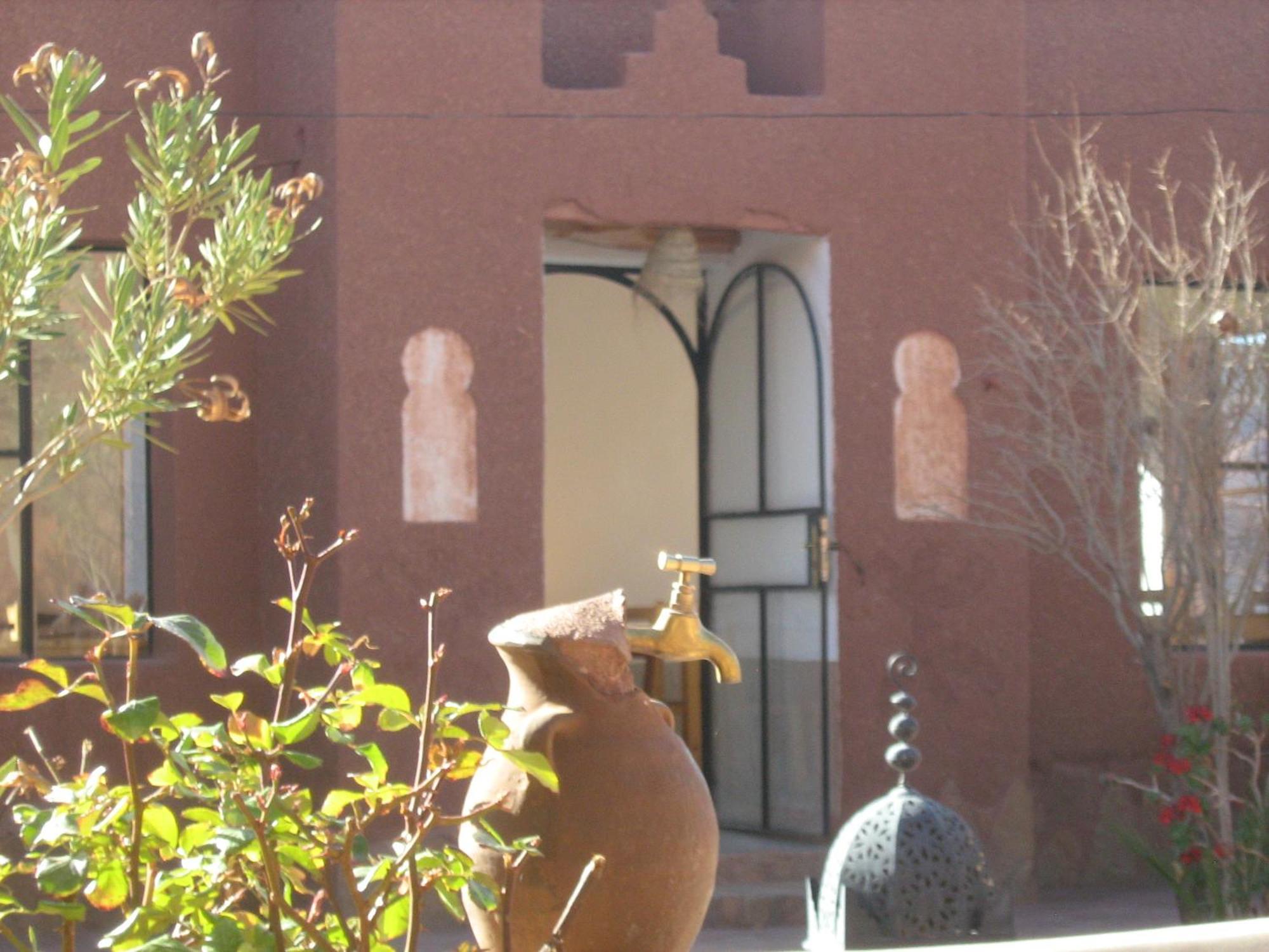 Riad Ecobio Ait Youl Exterior photo